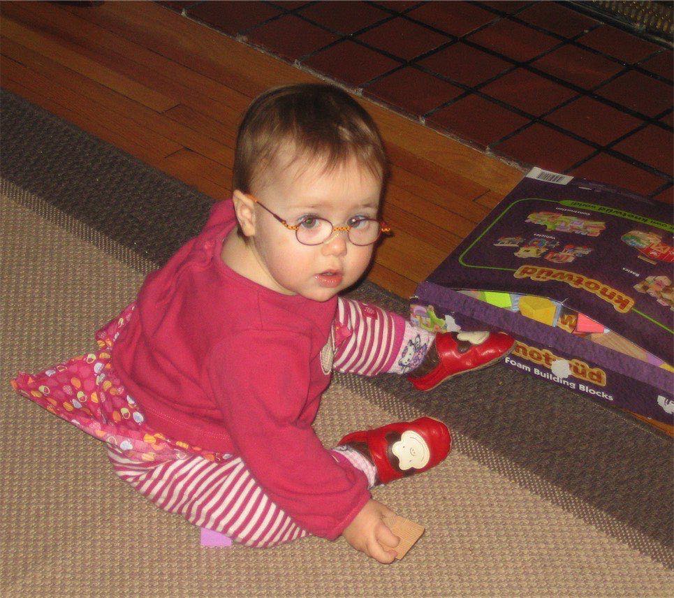 Ann Gwinn Zawistoski Discusses Glasses The Children's Book Review