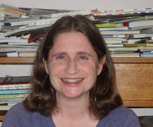 Author Headshot of Laura Gehl