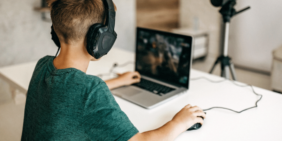 Kids Recording a Reading