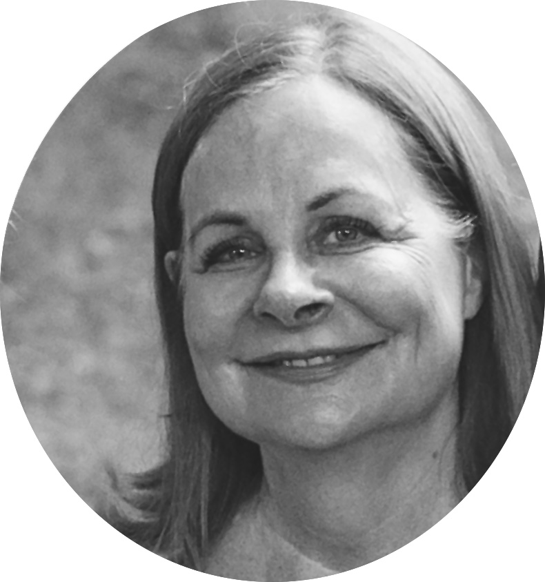 Kirsten Marion: Author Headshot