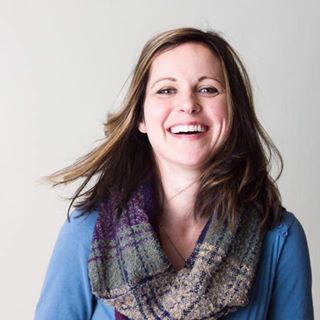 Katelyn Mabry: Author Headshot