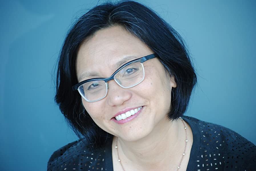 Linda Sue Park: Author Headshot