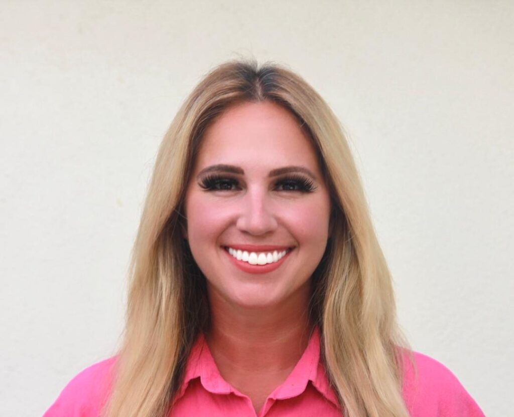 Candace Lopez: Author Headshot