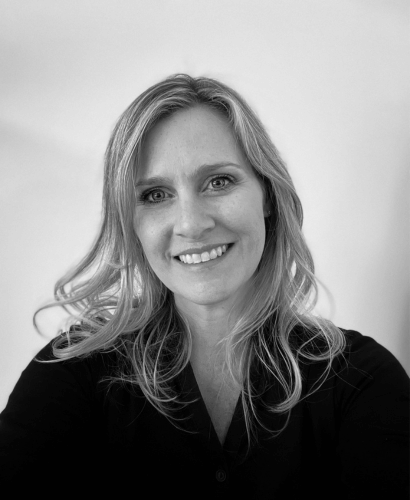 Erin OLeary Brown | The Children's Book Review Erin O'Leary Brown: Illustrator Headshot