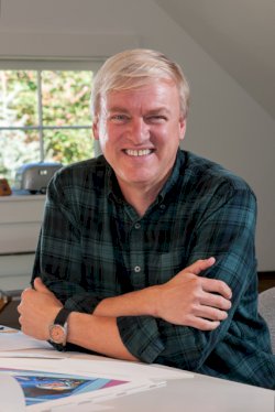 Chris Van Dusen: Illustrator Headshot