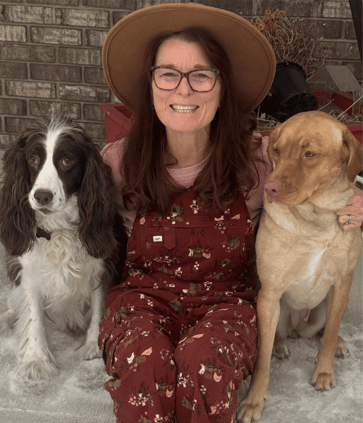 Laurel Cash: Author Headshot