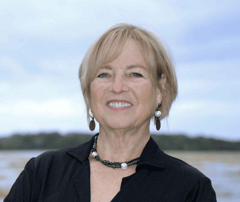 Author Headshot Sara Pennypacker