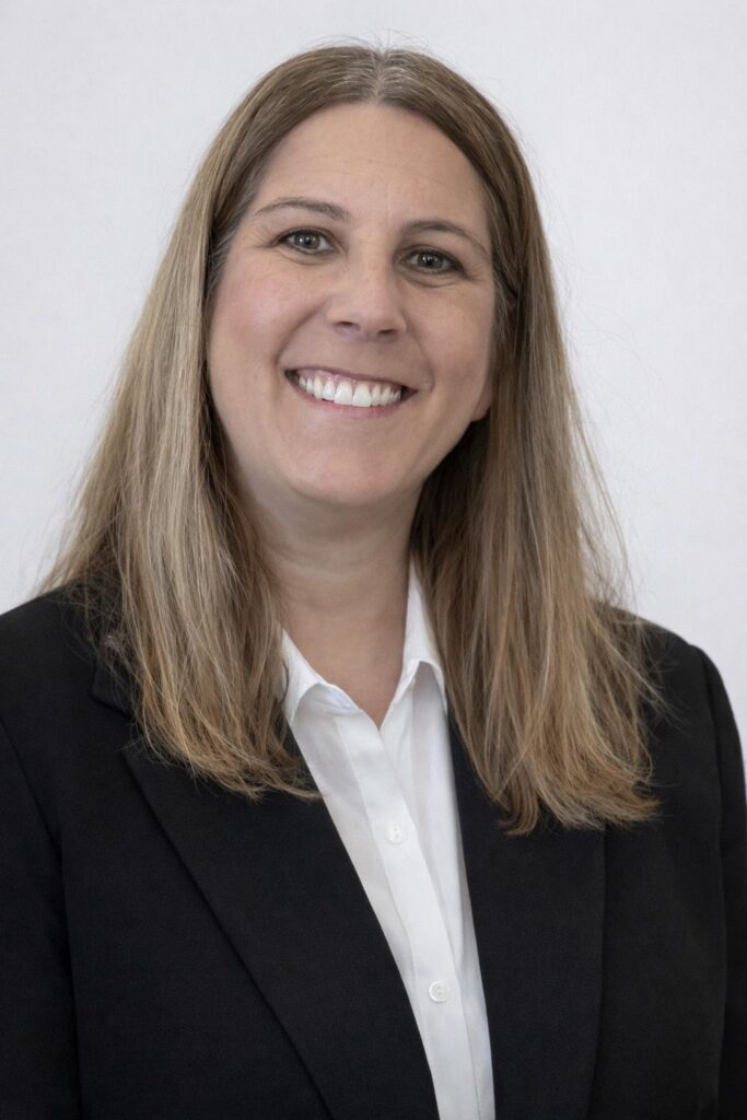 Author headshot of Rachel Hyman