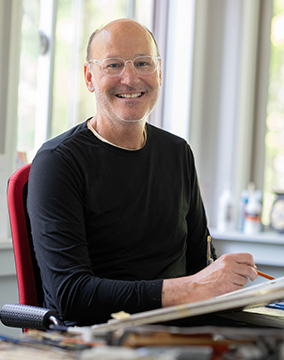 Headshot of author/illustrator Loren Long