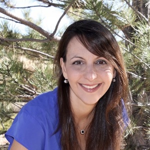 Hope-Ferdowsian_Photo | The Children's Book Review Author headshot of Hope Ferdowsian