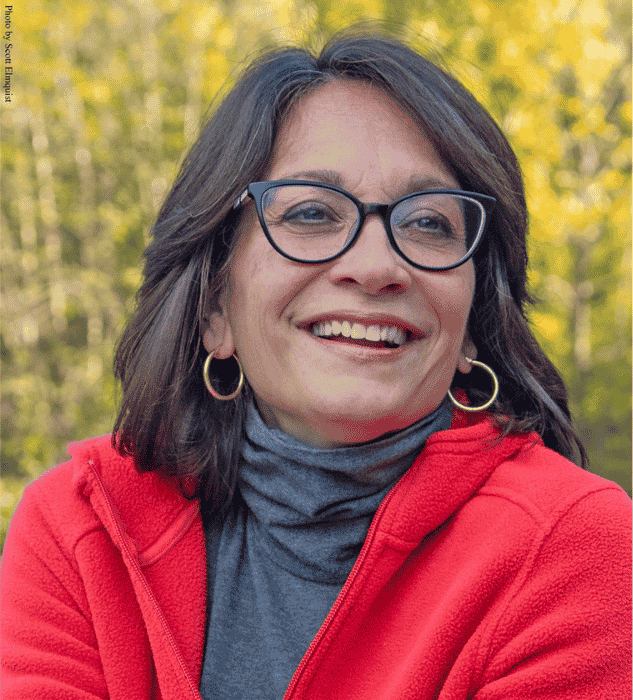 Meg Medina | The Children's Book Review Author headshot of Meg Medina