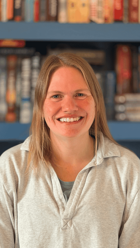 Sarah Gomach | The Children's Book Review Author headshot of Sarah Gomach