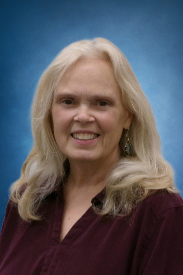 Shirley Lee Baldwin | The Children's Book Review Author headshot of Shirley Lee Baldwin