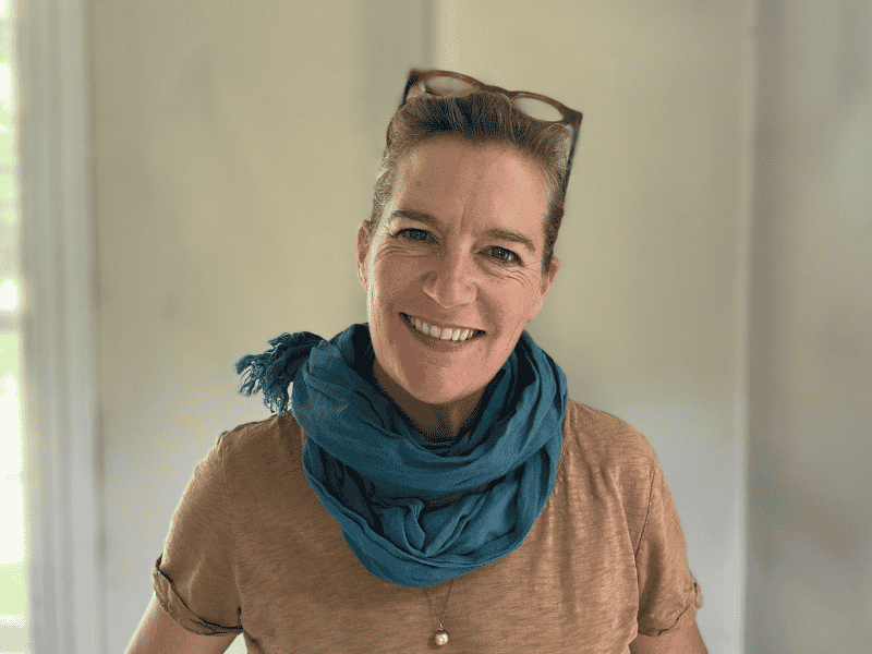 Sophie Blackall | The Children's Book Review Author headshot of Sophie Blackall
